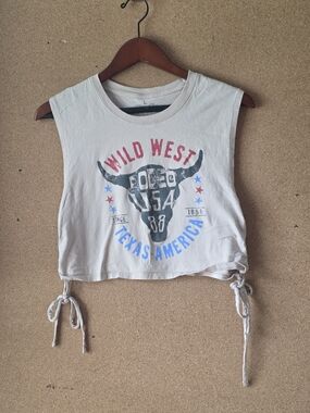 Goodie Two Sleeves Wild West Rodeo USA Cropped Tank Side Tie Large